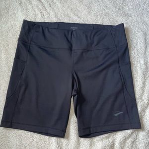 Brooks women’s running shorts XXL black bike shorts